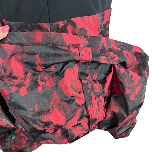 LAUREN RALPH LAUREN Black and Red Floral Knee Length Cocktail Event Dress Size 8 - Picture 8 of 11